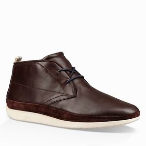 UGG Mens Cali Chukka Stout Leather Boots